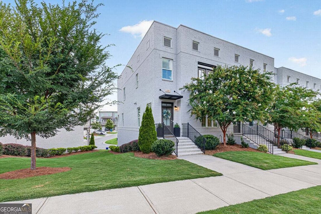 Townhouse in Lawrenceville, Georgia, United States 2 - 18594685