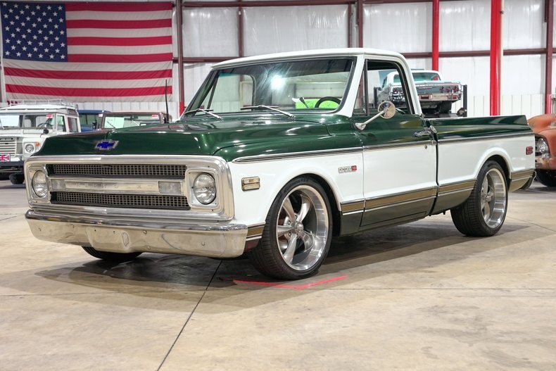 Pickup in Grand Rapids, United States 1 - 18594932