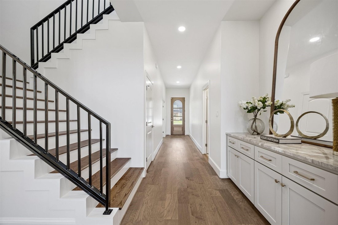 House in Houston, Texas, United States 3 - 18594786