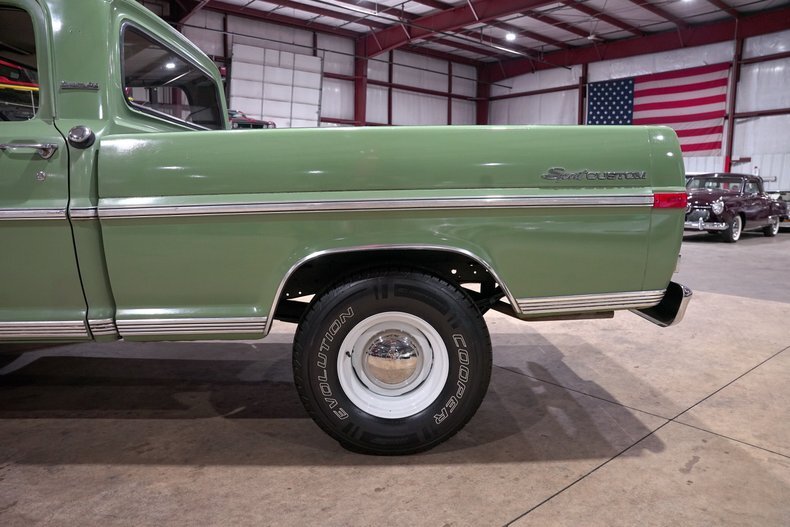 Pickup in Grand Rapids, United States 5 - 18594954