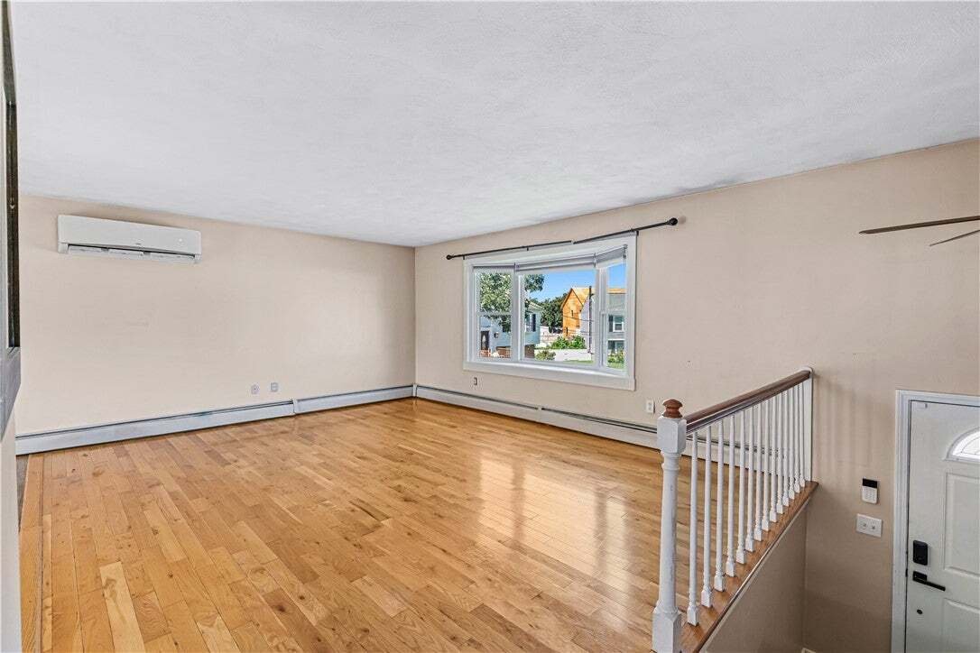 House in Warren, Rhode Island, United States 3 - 18594159