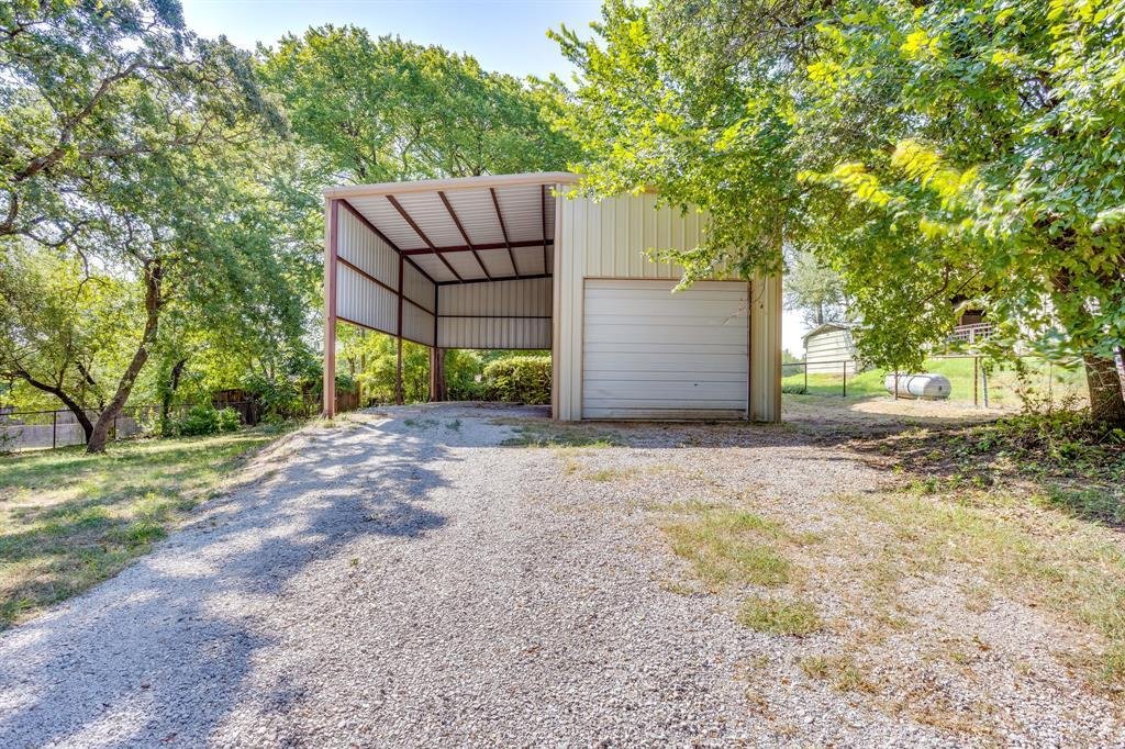 House in Weatherford, Texas, United States 2 - 18594753
