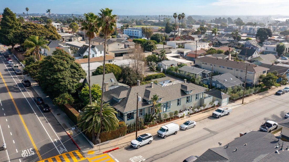 Ventura, California, United States 1 - 18594032