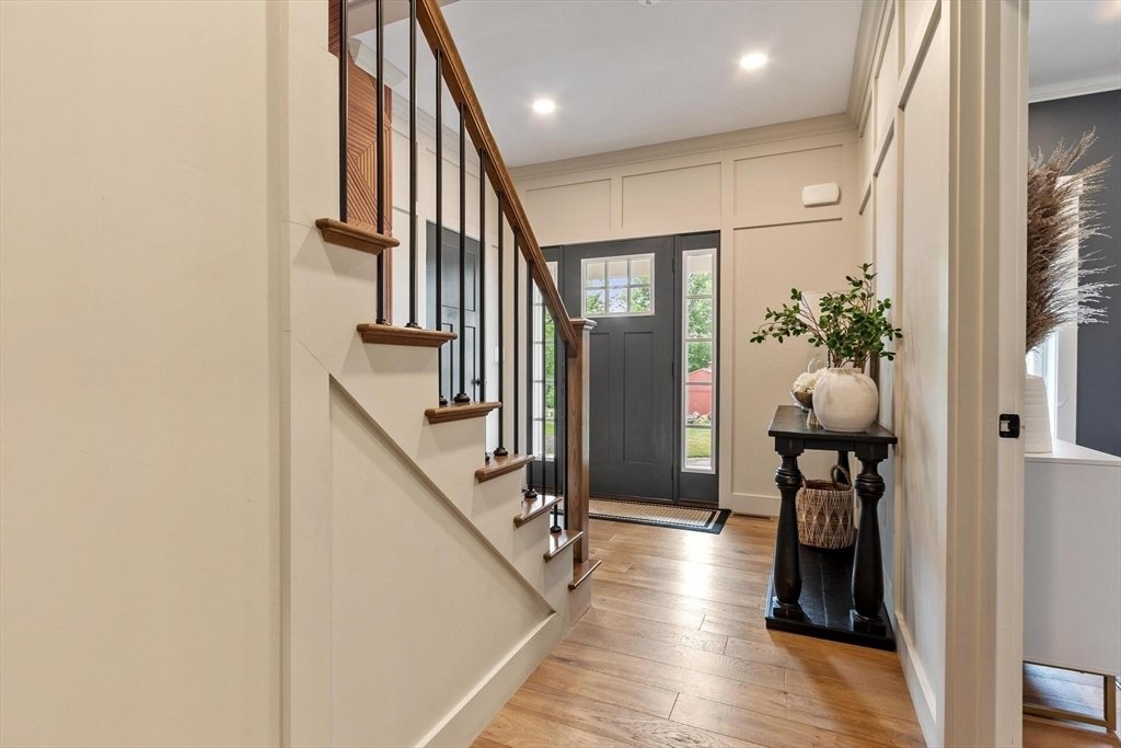 House in Leominster, Massachusetts, United States 3 - 18594373