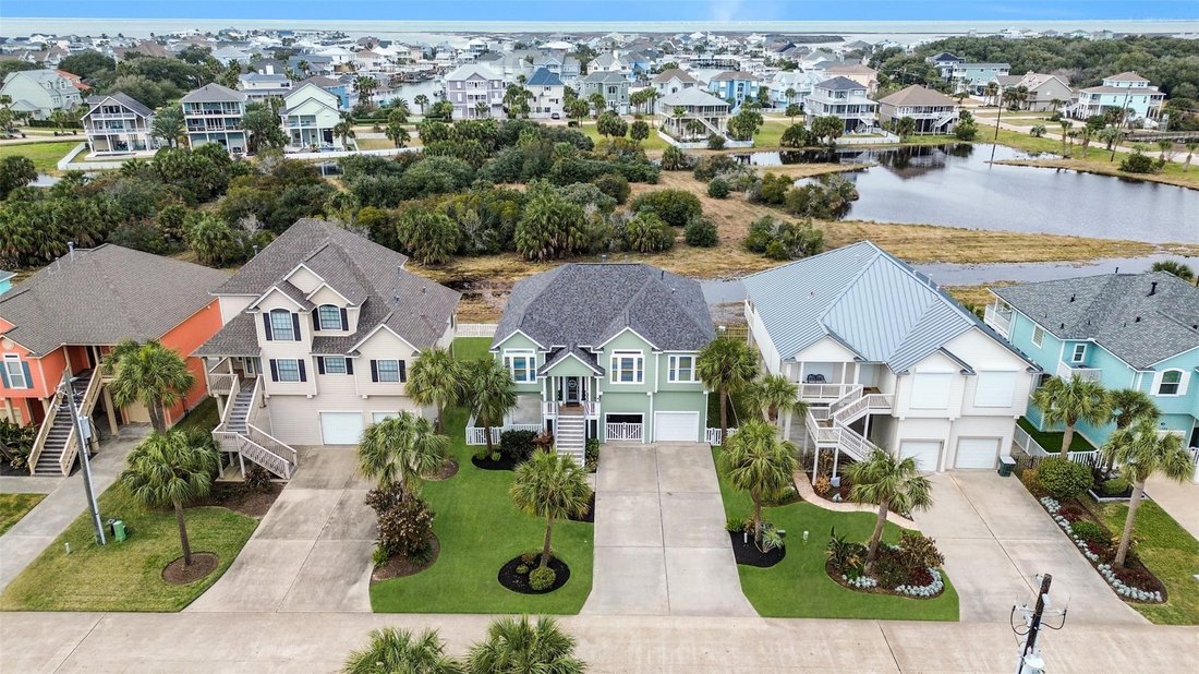 House in Galveston, Texas, United States 3 - 18594854
