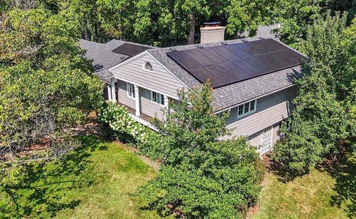 House in Beverly Hills, Michigan, United States 1