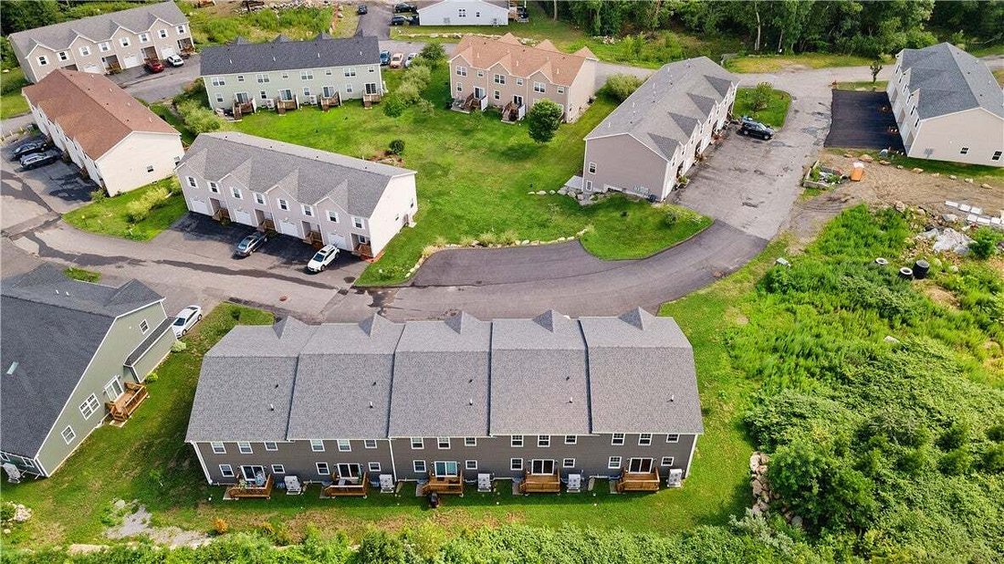 Condo in Coventry, Rhode Island, United States 3 - 18594166