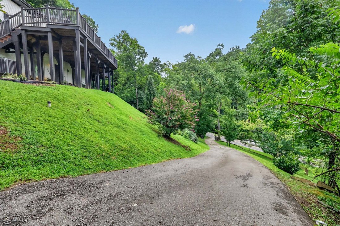 House in Nashville, Tennessee, United States 3 - 18594497