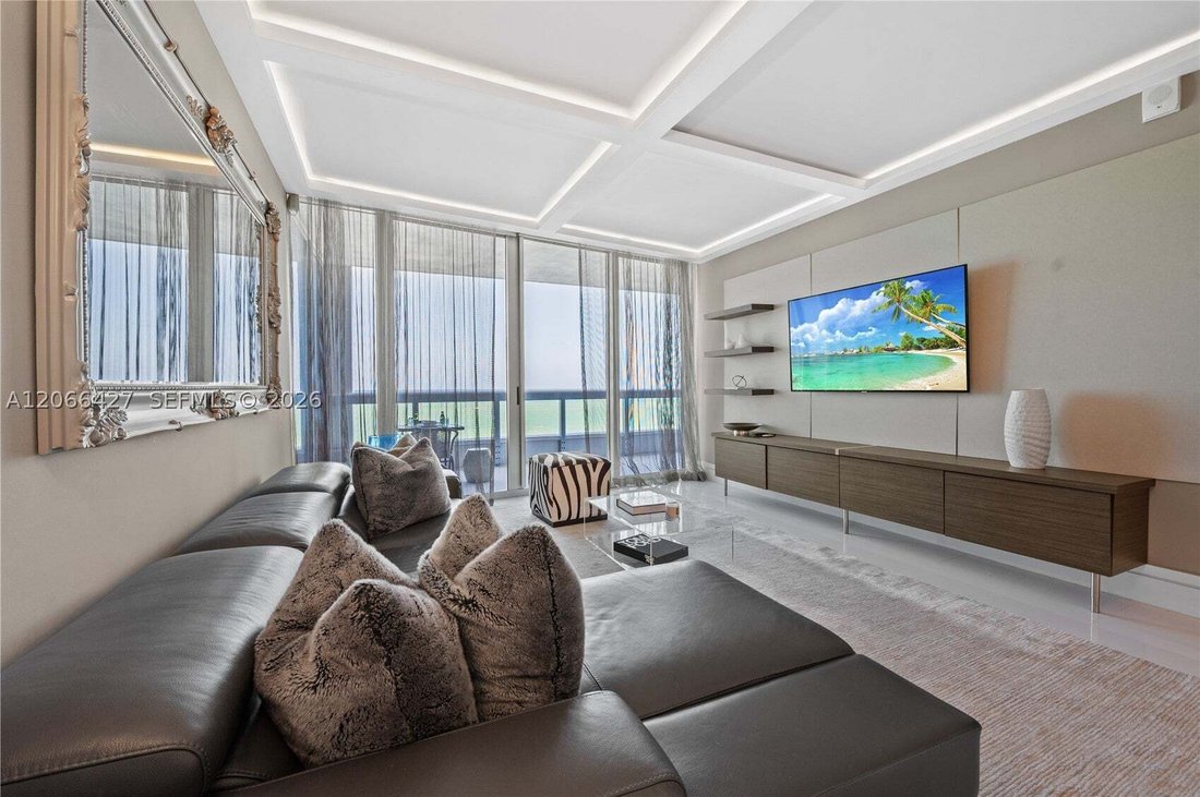 Condo in Miami Beach, Florida, United States 1 - 18594194