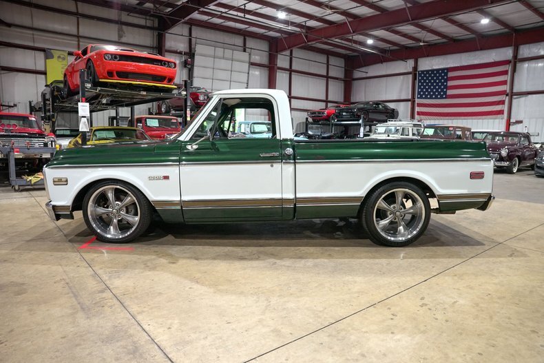 Pickup in Grand Rapids, United States 4 - 18594932