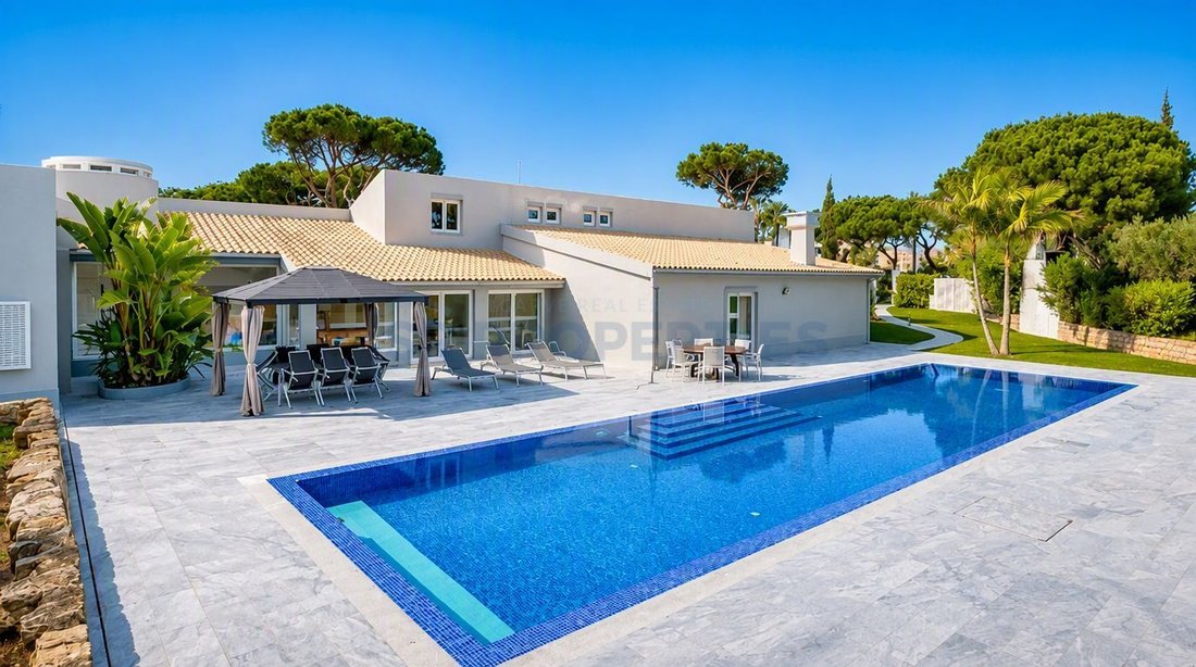 House in Quarteira, Algarve, Portugal 1 - 18436423