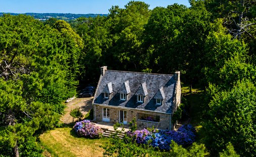 House in Riec-sur-Belon, Brittany, France 1