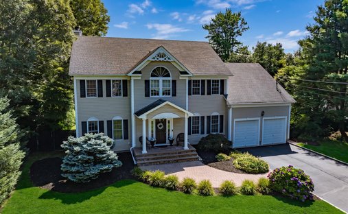 House in Saint James, New York, United States 1