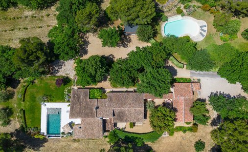 House in Gordes, Provence-Alpes-Côte d'Azur, France 1