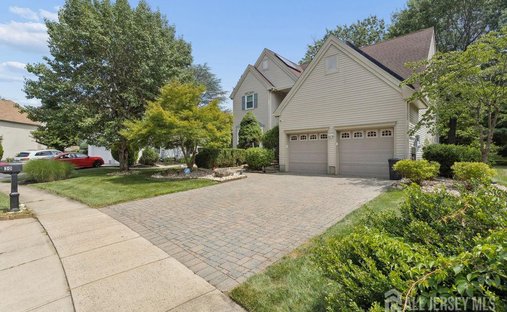 House in South Brunswick Township, New Jersey, United States 1