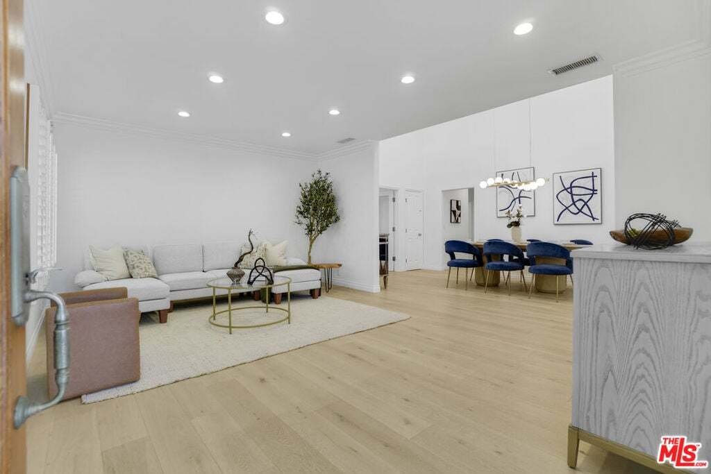 House in Los Angeles, California, United States 3 - 18594403