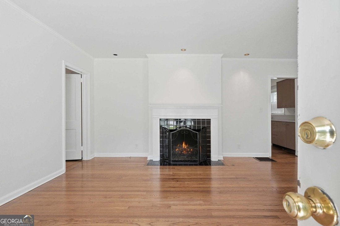 House in Atlanta, Georgia, United States 4 - 18594693