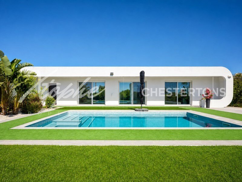 Villa in Loule (Sao Clemente), Algarve, Portugal 1 - 18267592