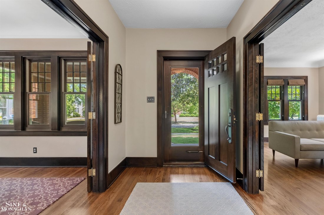 House in Grosse Pointe Park, Michigan, United States 4 - 18594572