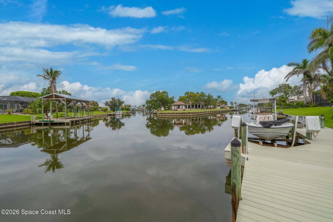 House in Indialantic, Florida, United States 3 - 18594050