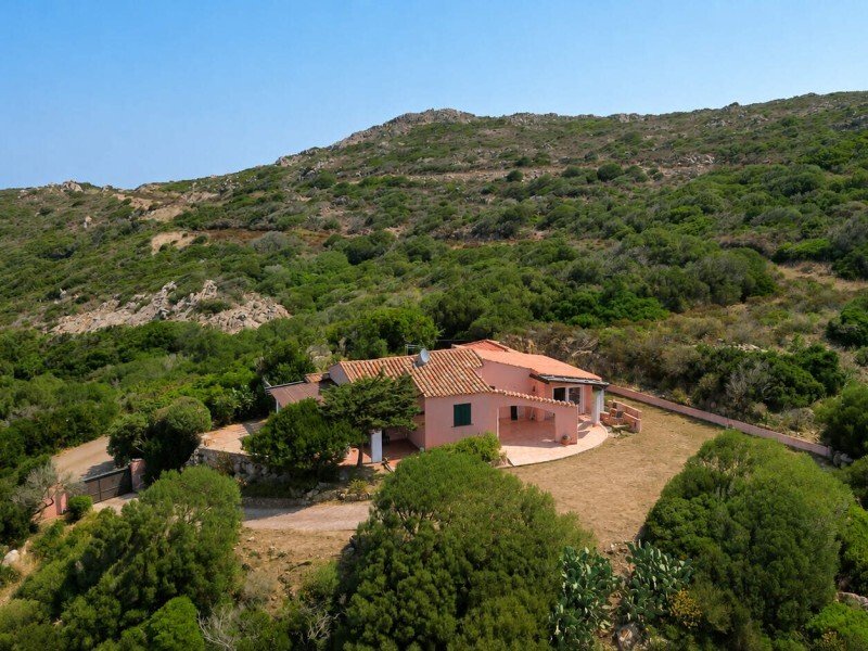 Villa in Santa Teresa Gallura, Sardinia, Italy 4 - 18594160