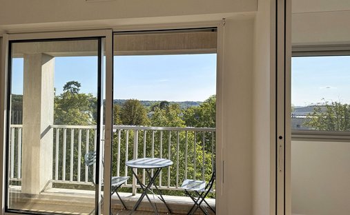 Apartment in Centre Ville, Rueil-Malmaison, France 1