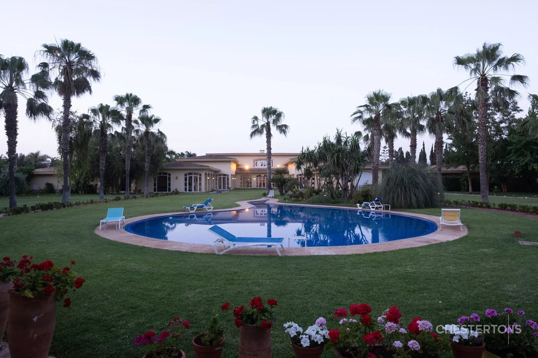 Villa in Bouskoura, Casablanca-Settat, Morocco 4 - 18594127