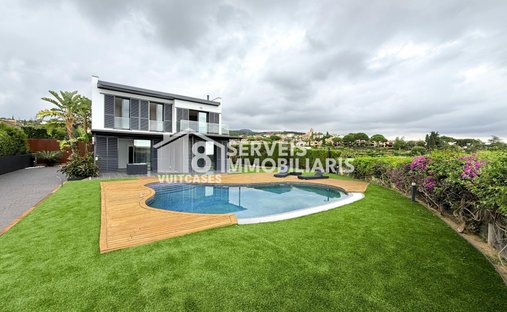 House in Sant Vicenc de Montalt, Catalonia, Spain 1