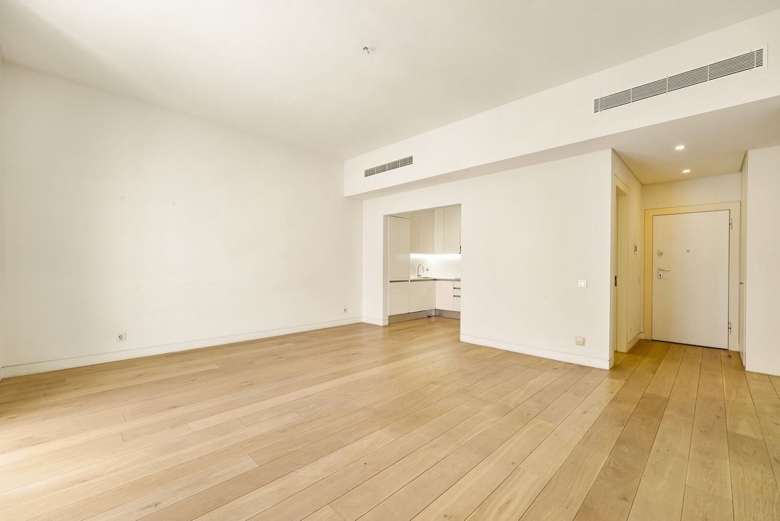Apartment in Avenidas Novas, Lisbon, Portugal 4 - 18595294