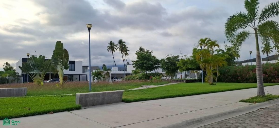 House in Manzanillo, Colima, Mexico 5 - 17232278
