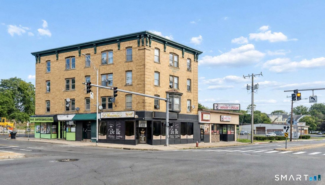 New Britain, Connecticut, United States 1 - 18594257
