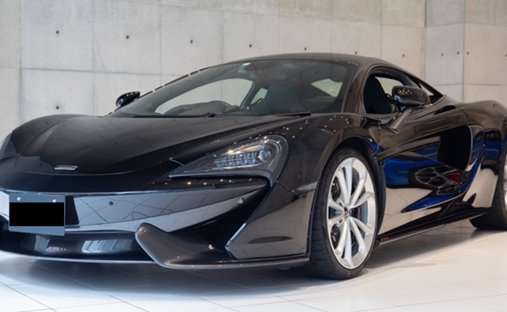2019 McLaren 570S  in Osaka, Japan 1