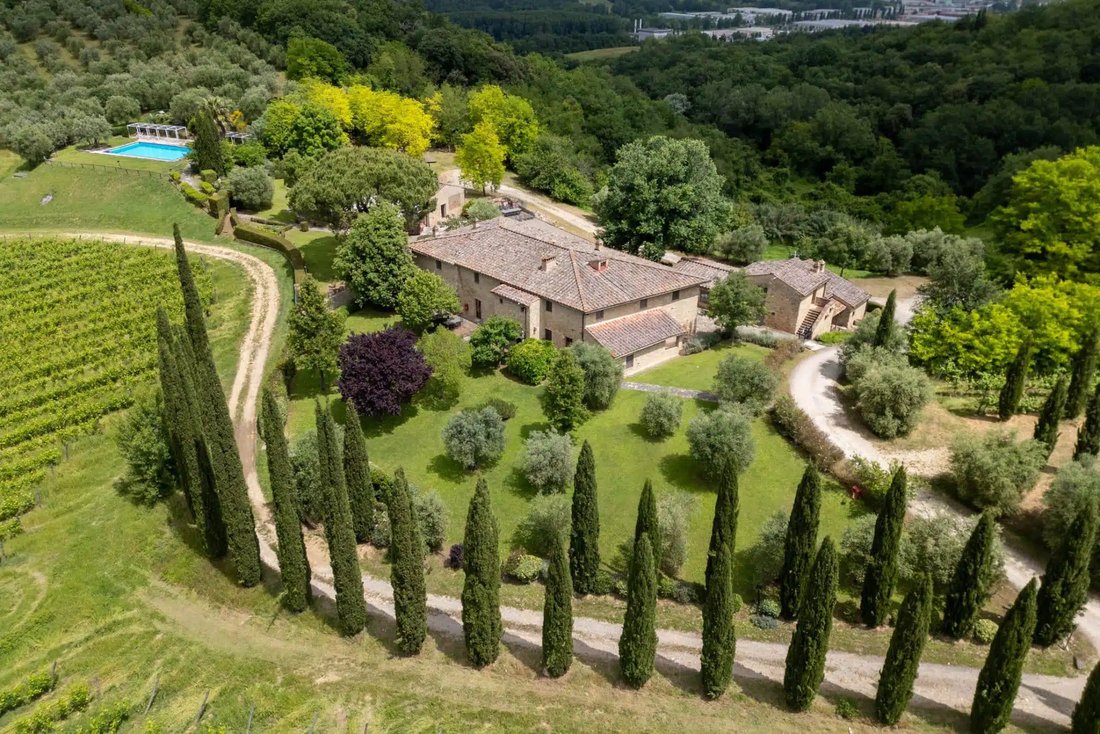 Villa in Colle di Val d'Elsa, Tuscany, Italy 1 - 14300589