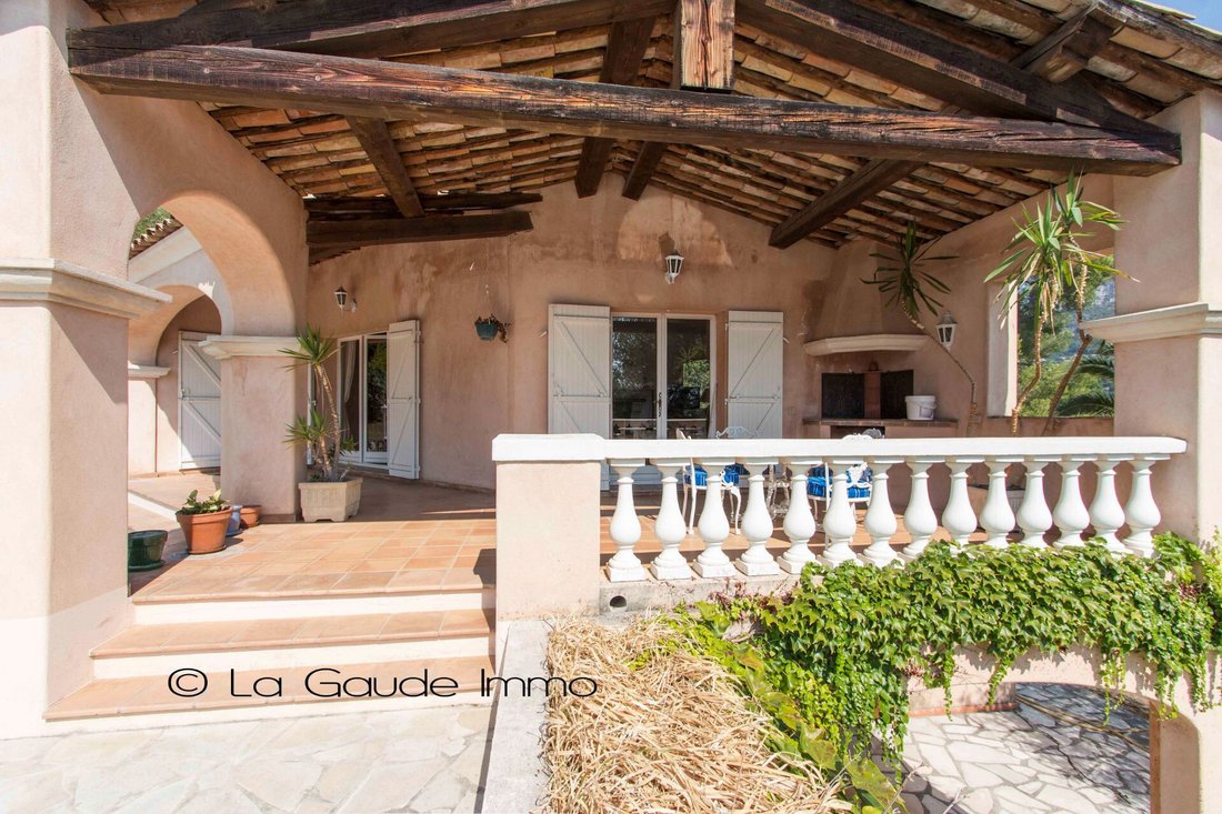 Villa in Nord, La Gaude, France 3 - 18595083
