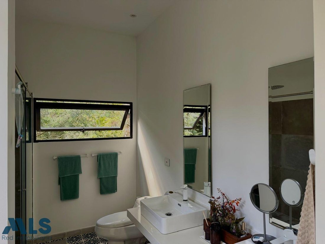 House in Envigado, Antioquia, Colombia 5 - 18595015