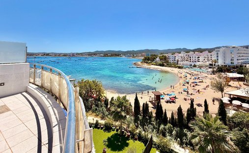 Penthouse in Sant Josep de sa Talaia, Balearic Islands, Spain 1