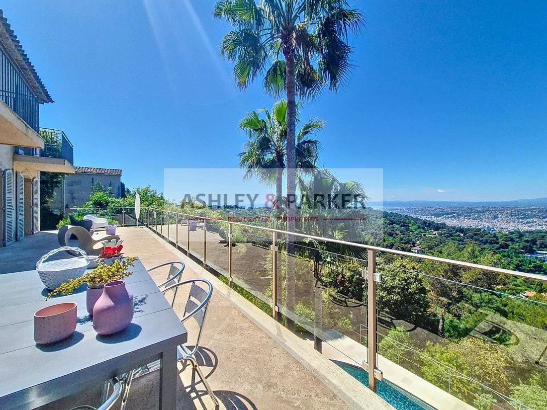 Villa in Nice, Provence-Alpes-Côte d'Azur, France 3 - 15675297