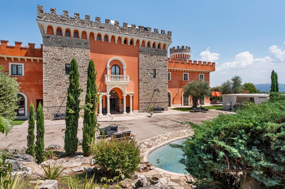 Castle in Pietradefusi, Campania, Italy 2 - 18595126