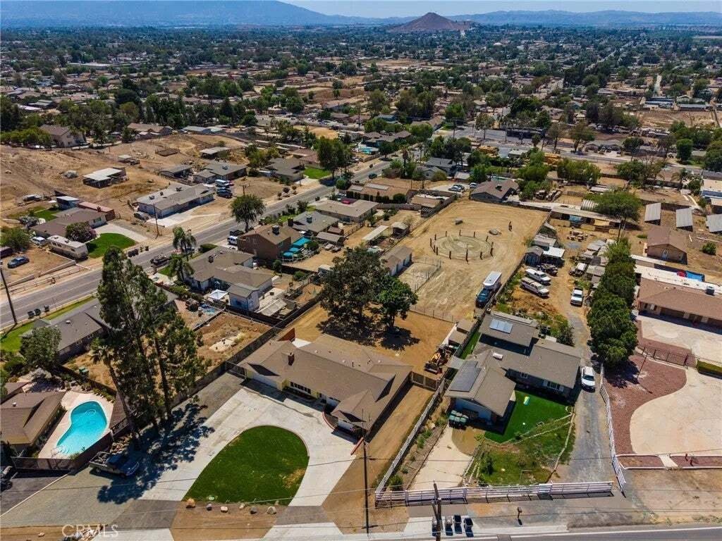 House in Norco, California, United States 1 - 18594974