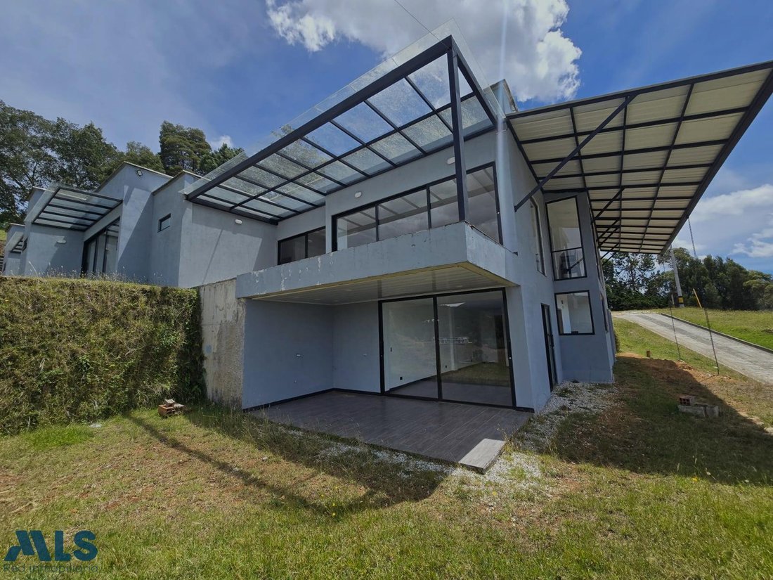 House in Envigado, Antioquia, Colombia 2 - 18595011