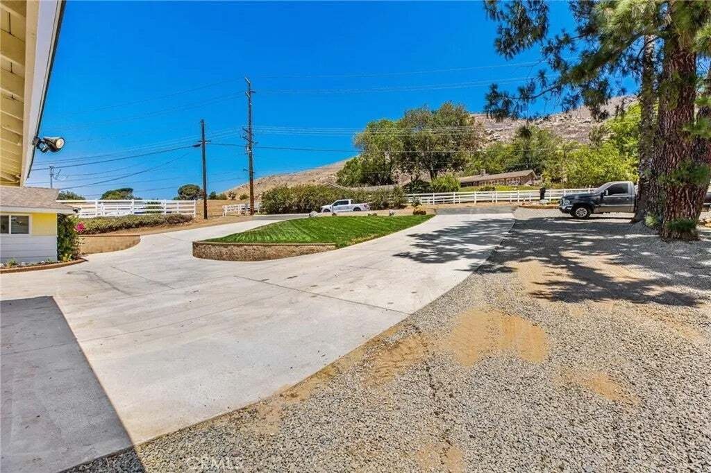 House in Norco, California, United States 5 - 18594974