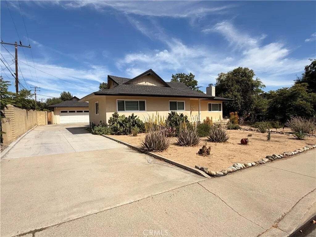 House in Claremont, California, United States 3 - 18446565