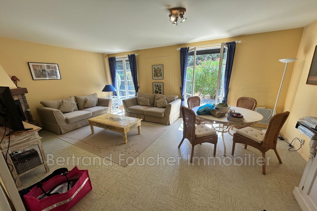 Villa in Nord, Cavalaire-sur-Mer, France 3 - 16400446