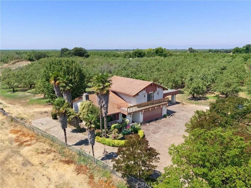 House in Chico, California, United States 5 - 18595056