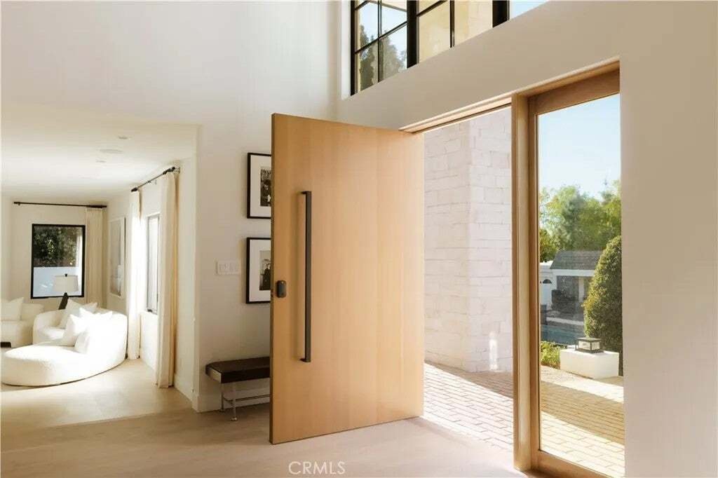 House in Los Angeles, California, United States 5 - 18046795