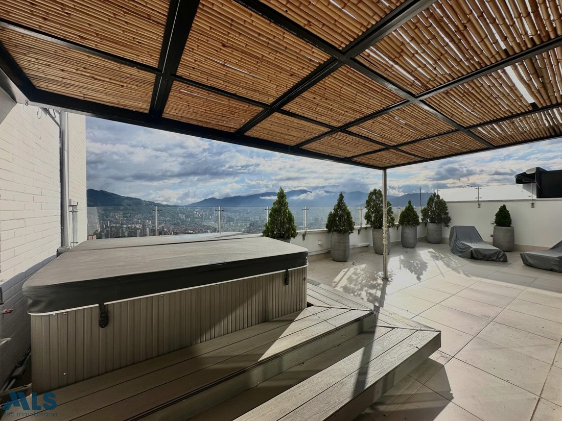 Apartment in Medellín, Antioquia, Colombia 1 - 18594992