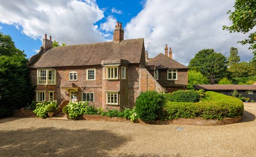 House in Patrixbourne, England 1