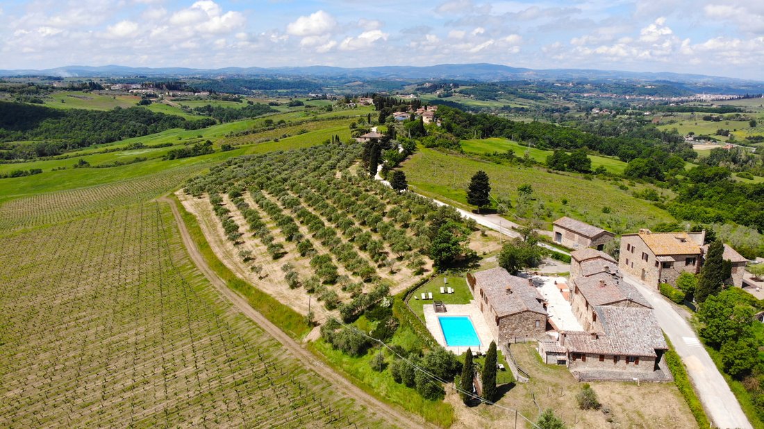 Country House in Poggibonsi, Tuscany, Italy 4 - 18595279
