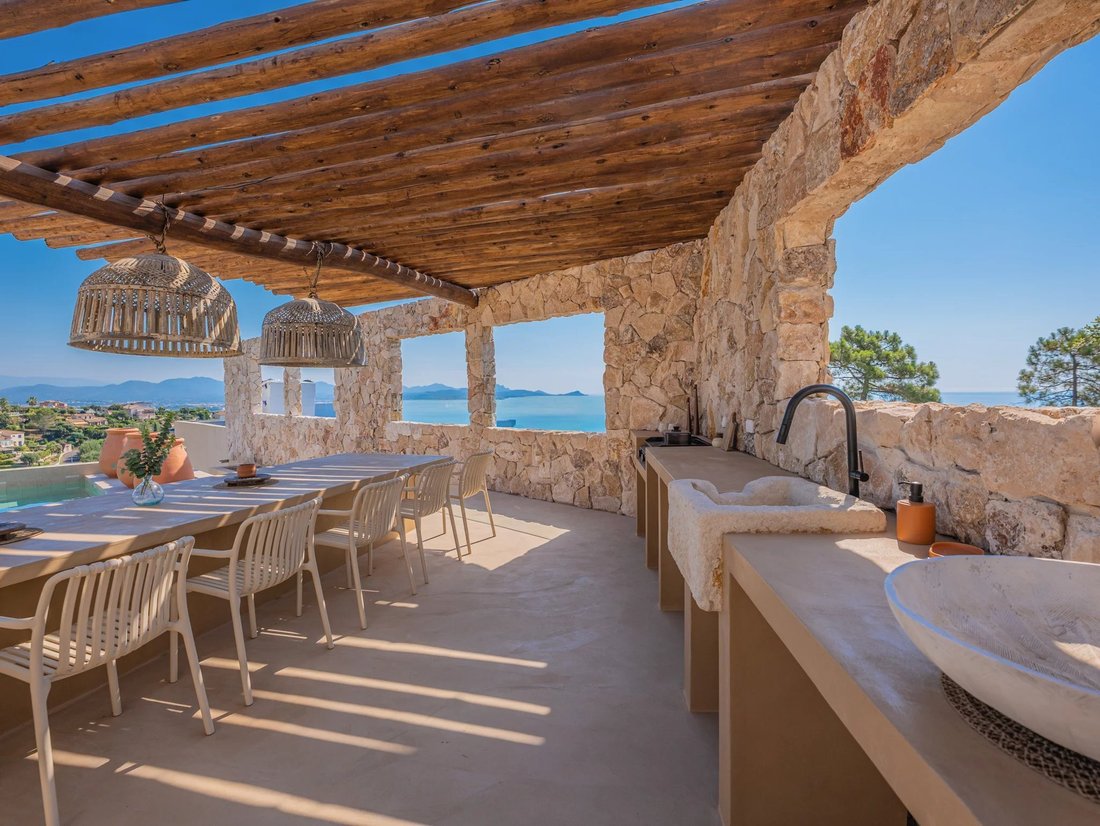 Villa in Frejus, Provence-Alpes-Côte d'Azur, France 1 - 18111371