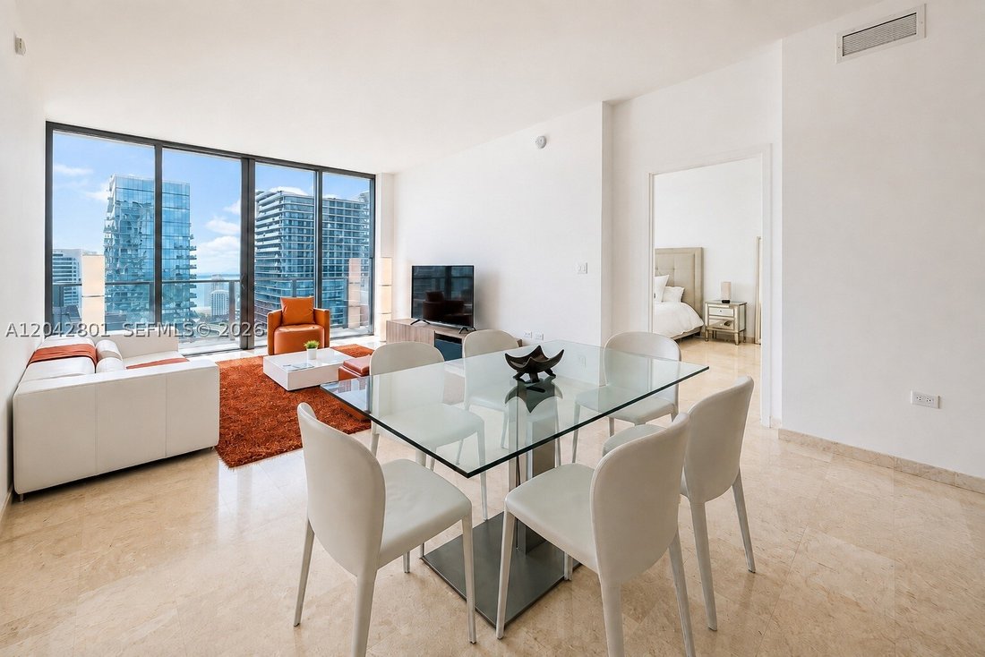 Condo in Miami, Florida, United States 4 - 18268900